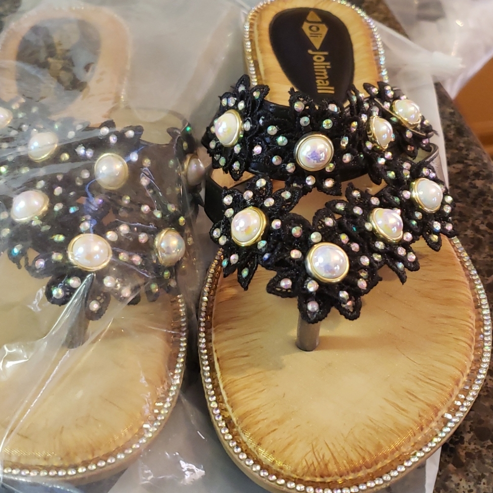 Sandals - Picture 2 of 2